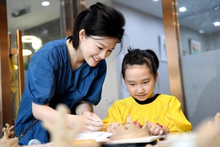 幸福警营！宿迁警方亲子活动“陶”出乐趣