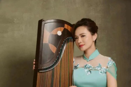 首期青年艺术家大讲堂——任洁